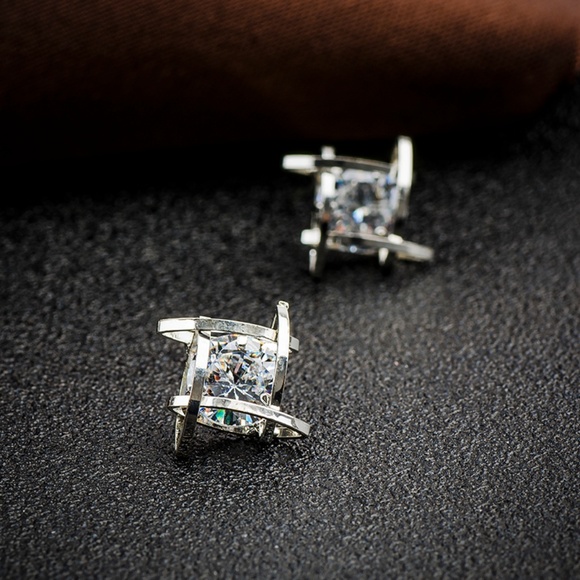 ❤️4 for $20 Sale Elegant stud earring gold/sliver - Picture 5 of 5